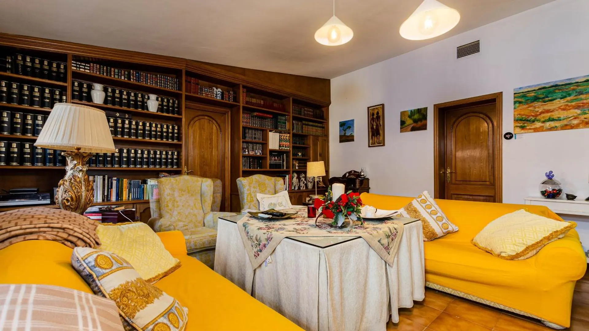 Yourhouse Tramontana Villa Lloseta İspanya